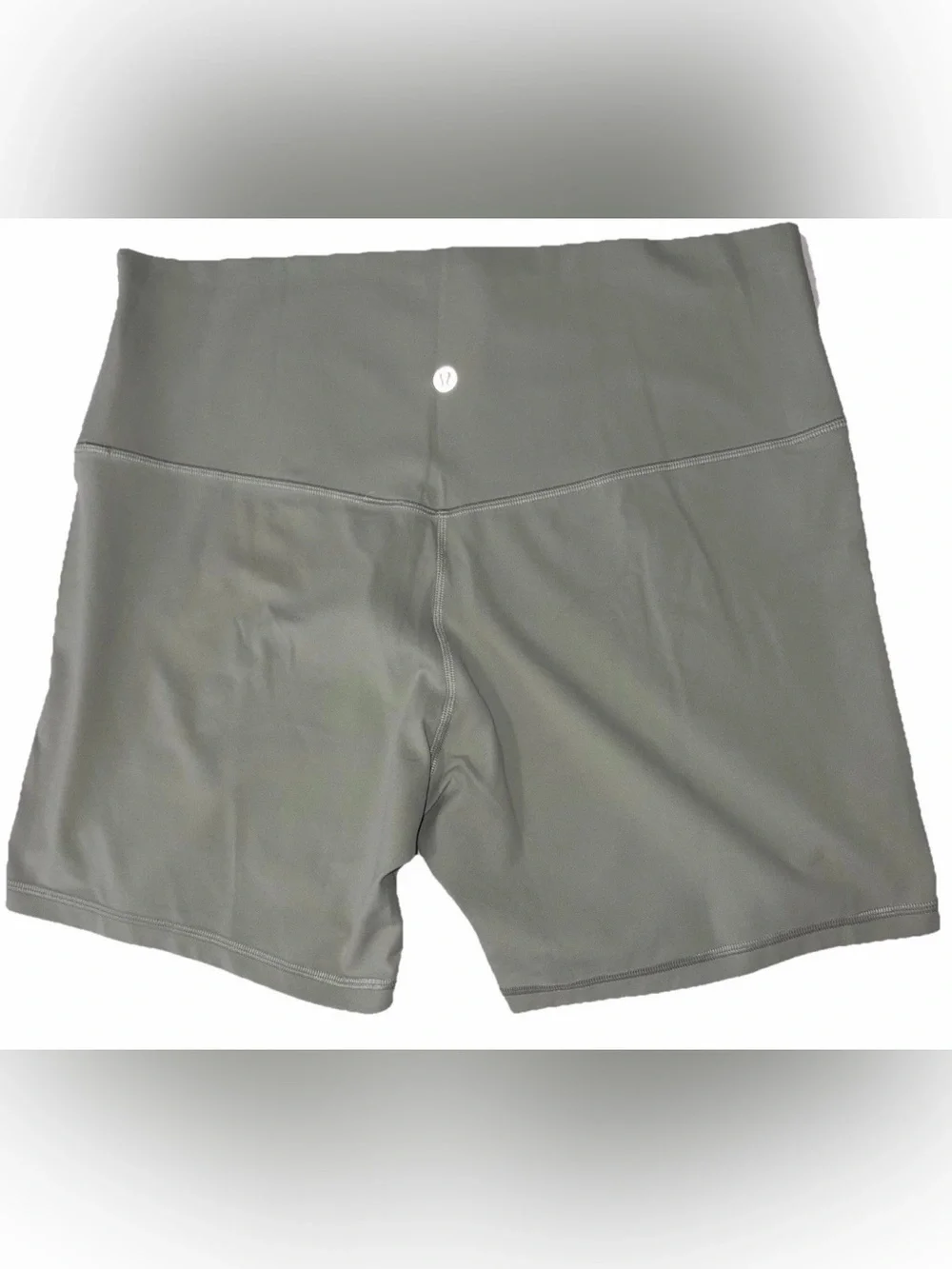 NWT LULULEMON SIZE 14 ALIGN HIGH RISE 6” SHORT AUTHENTIC FOG GREEN RETAIL $64